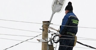 Технологическое присоединение к электросетям для юрлиц от 5256 руб. в Лесозаводске - ЭлектроЛсз